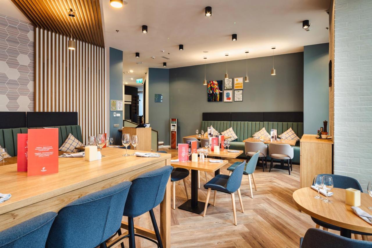 Holiday Inn Bucharest - Times, An Ihg Hotel Экстерьер фото
