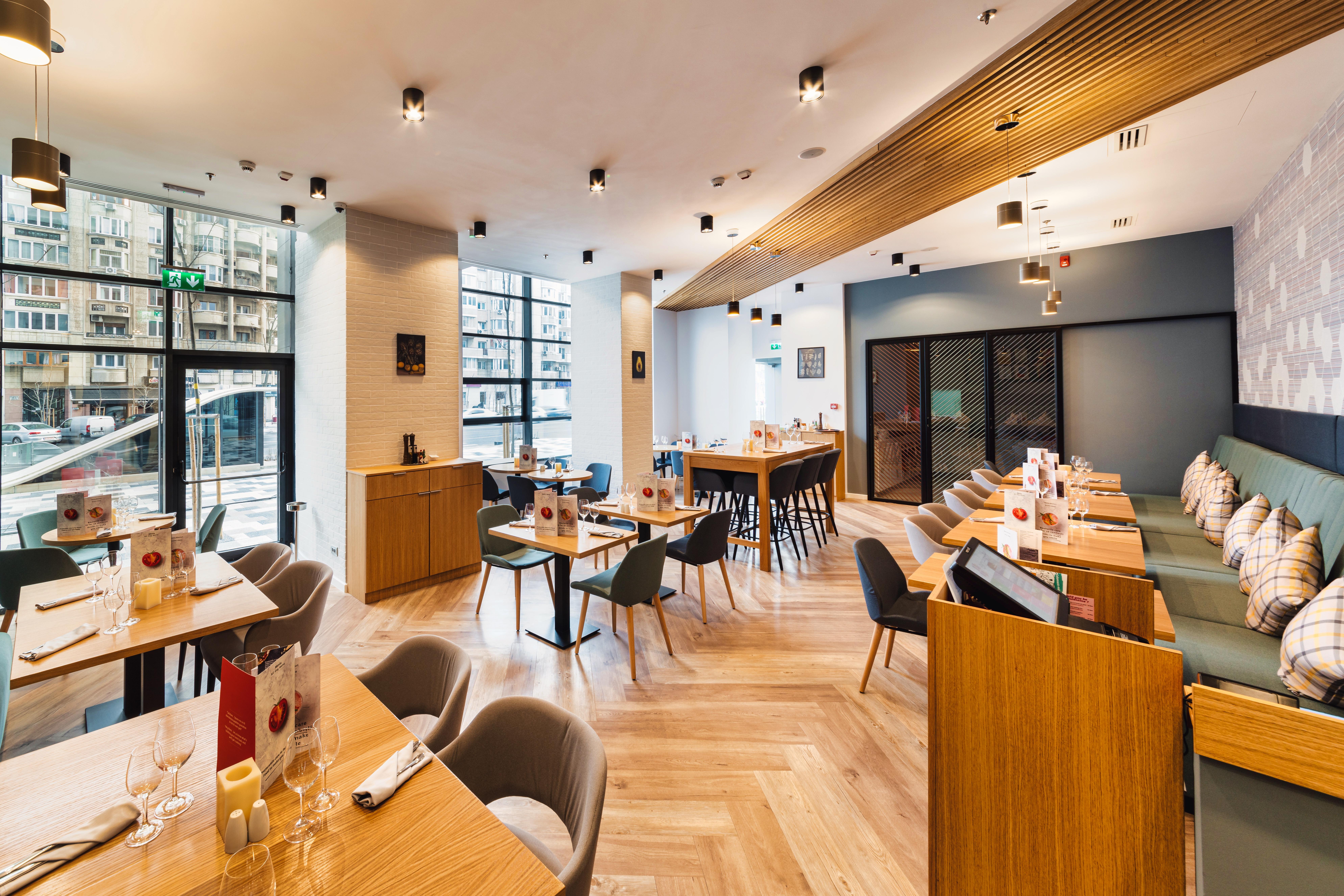 Holiday Inn Bucharest - Times, An Ihg Hotel Экстерьер фото