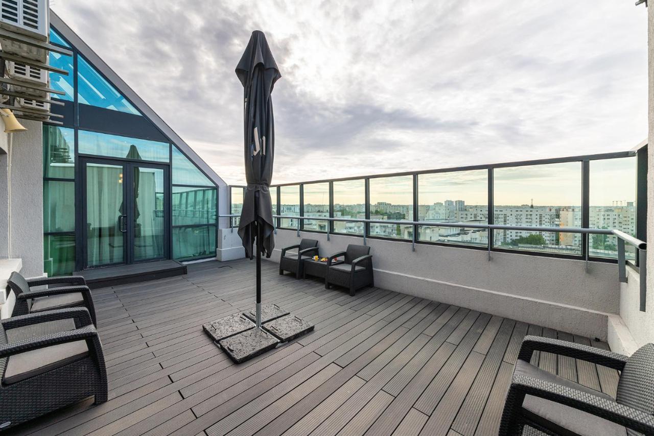 Holiday Inn Bucharest - Times, An Ihg Hotel Экстерьер фото